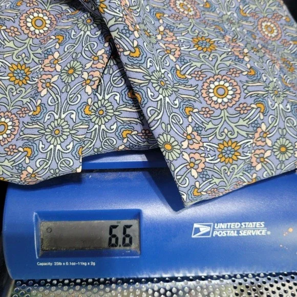 Max Studio Women's Crepe Shirtale Wrap Floral Print Surplice Blouse L - Picture 12 of 12